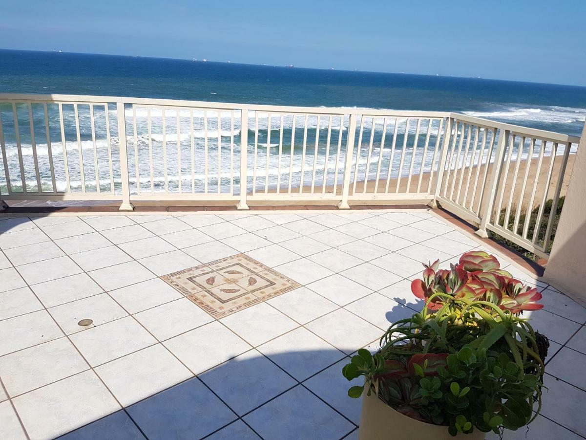 Umdloti Beach Apartment Exterior photo